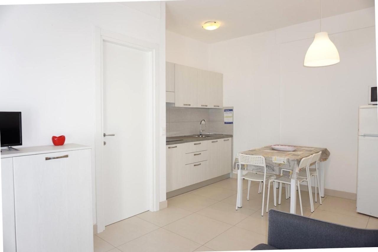 Apartamento Relax By The Garden - Flat For Up To 6 Guests Porto Santa Margherita Exterior foto