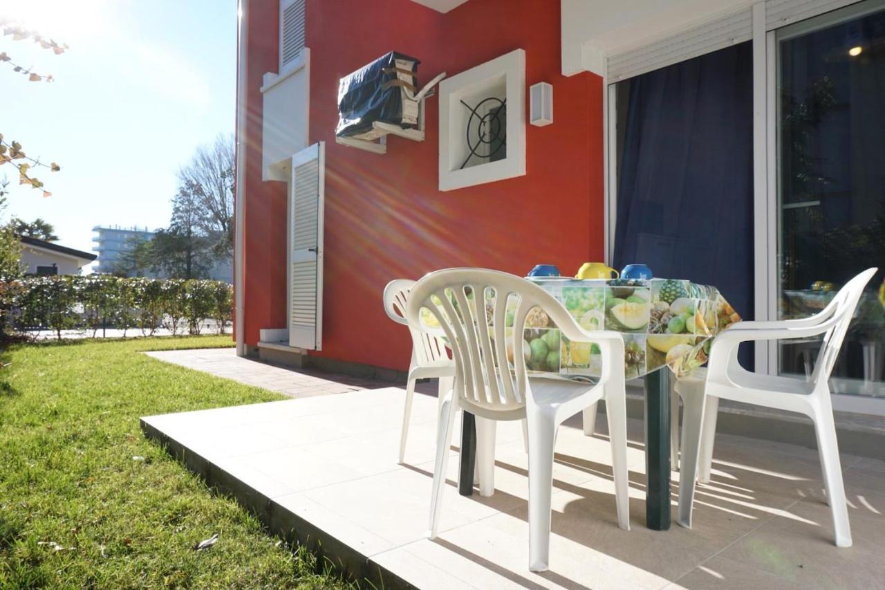 Apartamento Relax By The Garden - Flat For Up To 6 Guests Porto Santa Margherita Exterior foto
